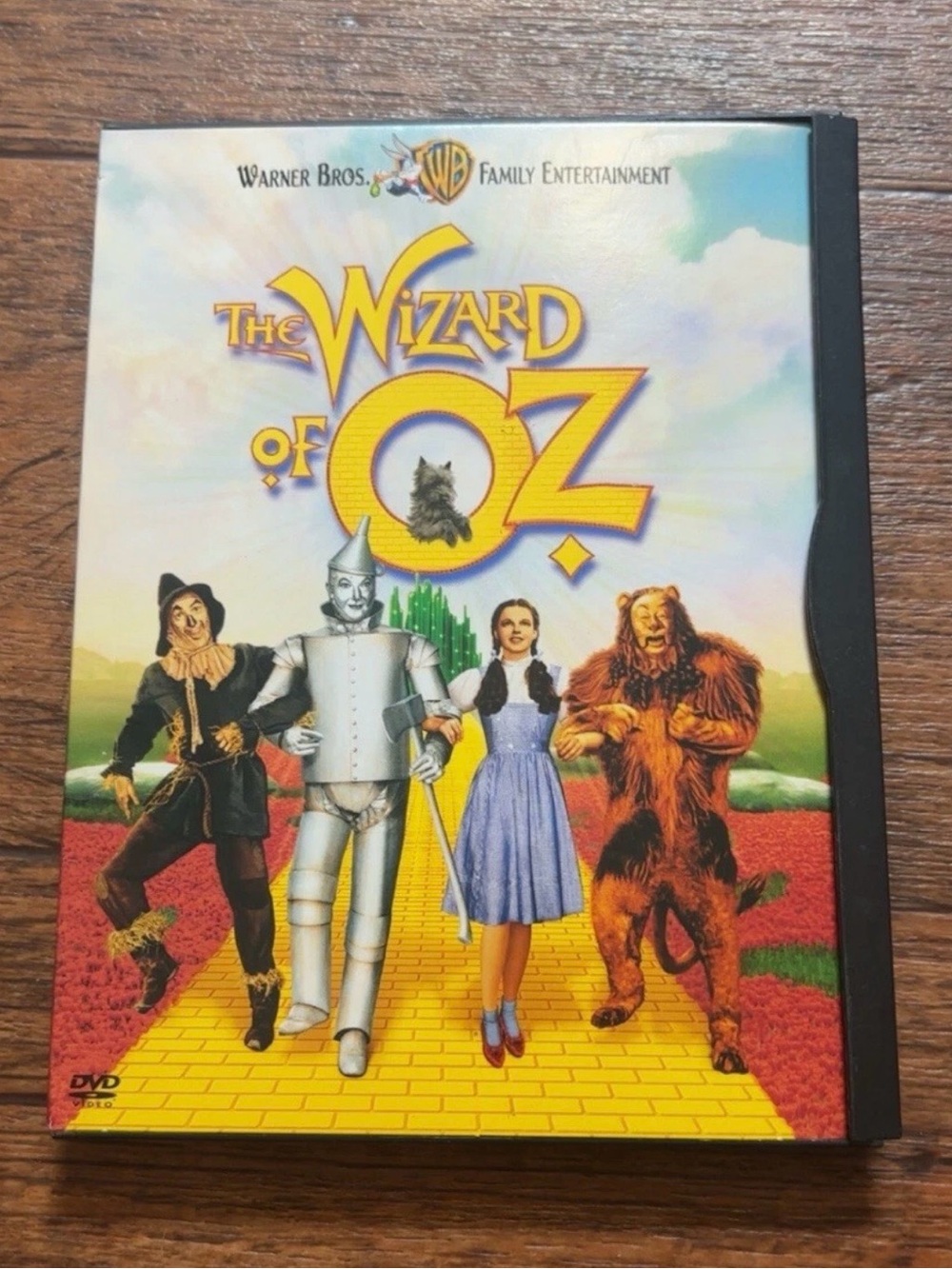Warner Bros. DVD Cover - Yellow, Green, Red